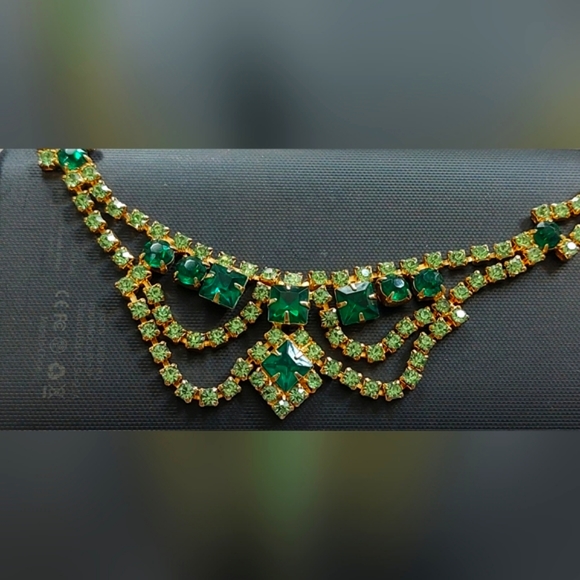 Vintage green rhinestone choker - Picture 1 of 8